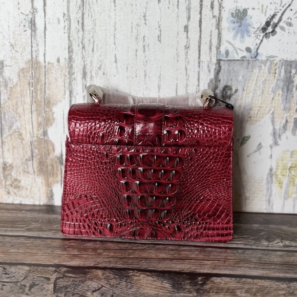 Brahmin Small Hallie Merlot Ombre Melbourne NWT Beautiful Red leather bag - Picture 9 of 11